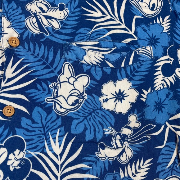 Disney Shirt Men Large Blue Aloha Hawaiian Tropical Hibiscus Flowers Mickey - Picture 4 of 12